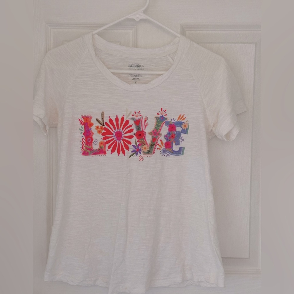 Natural Life tee sz small Love